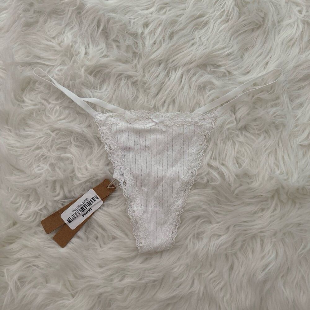 Skims Lightweight Cotton Pointelle Lace String Thong Snow Size Medium